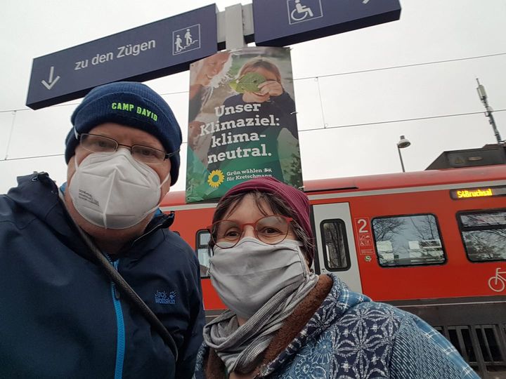 Wahlkampfauftakt mit Plakatierungsaktion